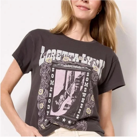 DAYDREAMER LA NWT Evereve Loretta Lynn Nashville Tenessee Graphic Tee // XS - Picture 2 of 10